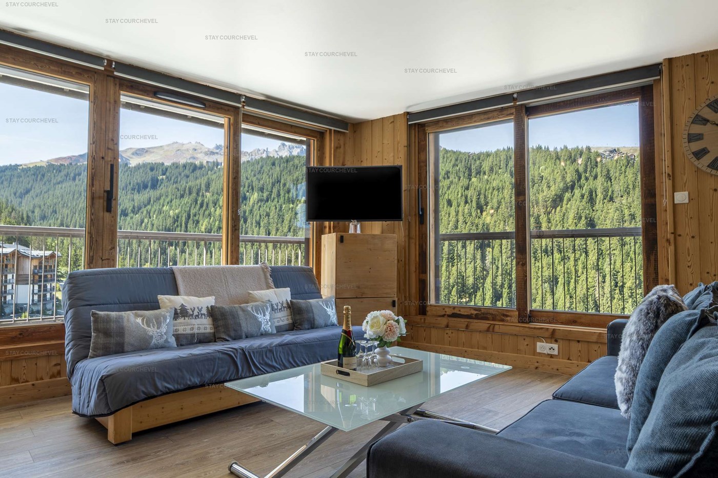 Charme et confort au pied des pistes – Courchevel Moriond